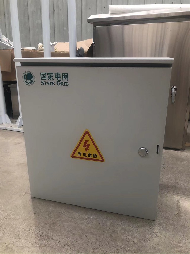 机箱、机柜